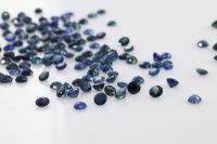 3-4mm Sapphire @ $25.00/ct.
