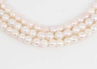 Wholesale Japanese Akoya Twin Pearls – 6-7mm White Rosé