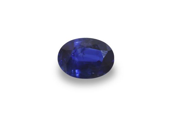 5x7mm Natural Blue Sapphire – Close-Up