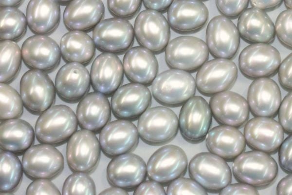 8-9mm Dove Grey Half-Drilled Oval Pearls