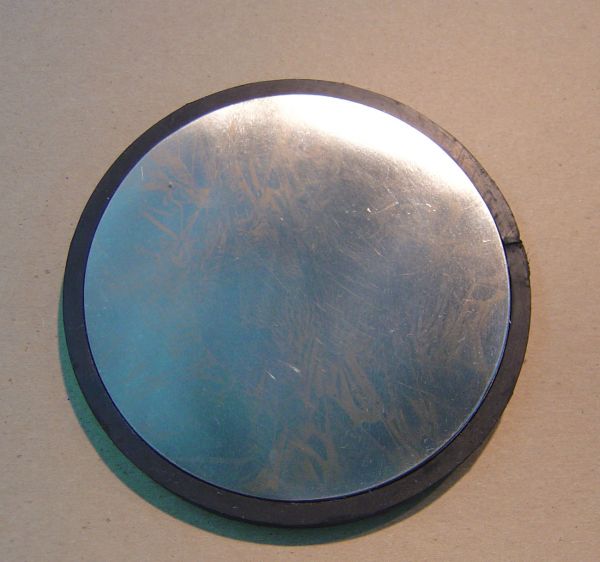 Dapping Plate with Rubber Base