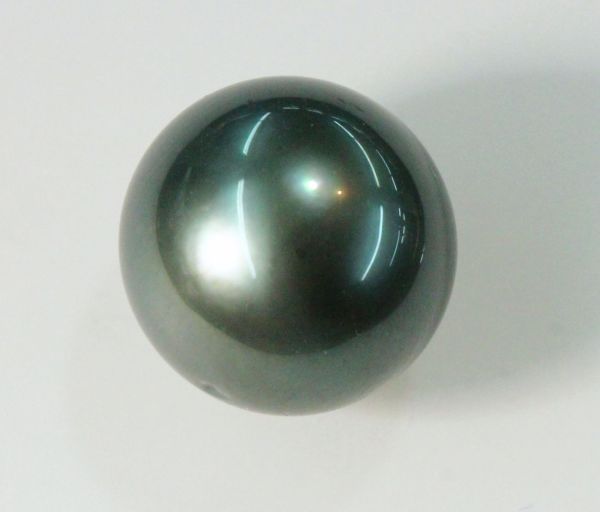 12.1mm Round Tahitian Pearl