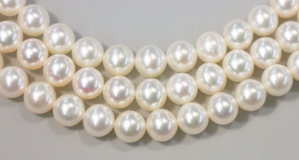 6.5-7mm Round White Pearls