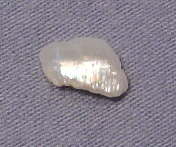 Antique Natural Pearl - 0.75 ct.