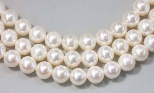 6.5-7mm Round White Pearls
