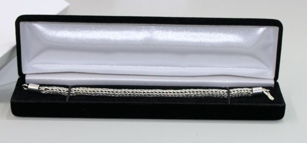 Black Velvet Bracelet Box
