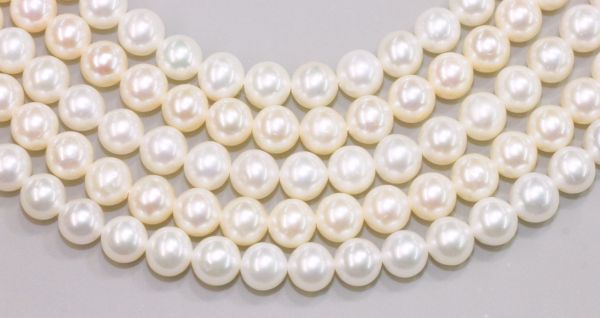5.5-6mm Round White Pearls