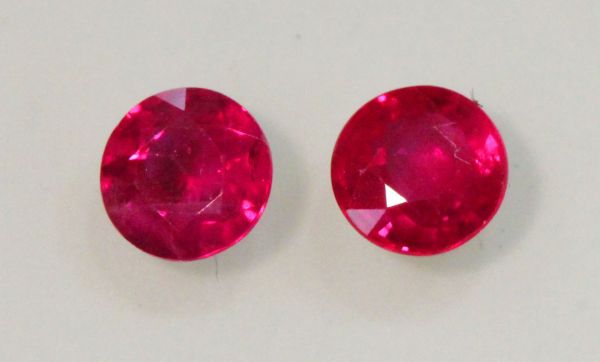 4.3mm Ruby Pair