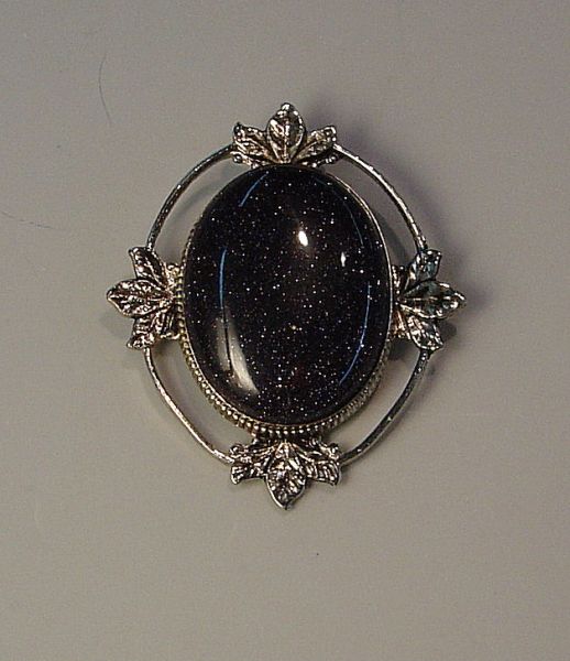 White Plated Razor Bezel Pin/Pendant - 30x40mm