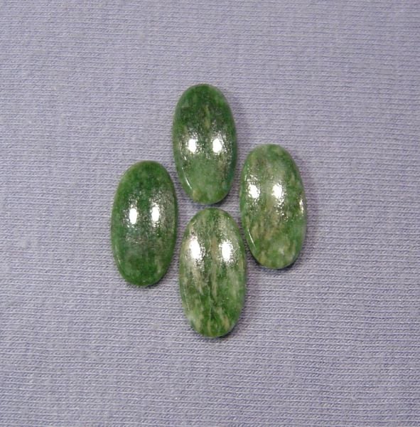 Wyoming Jade 8x16mm Oval DBBT Cabocons