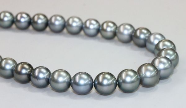 Wholesale 10-12.5mm Grey Tahitian Saltwater Cultured Pearls