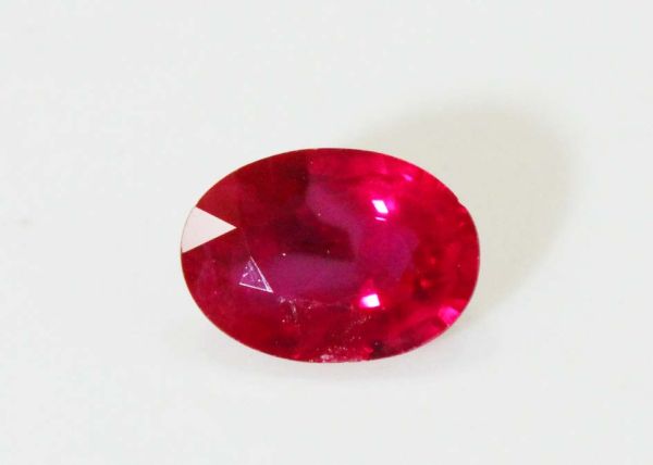 Ruby Faceted Oval, 0.60 ct. - 4.6x6.4mm