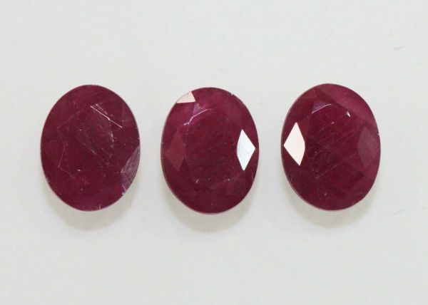 Ruby  Faceted Ovals - 7x9mm 