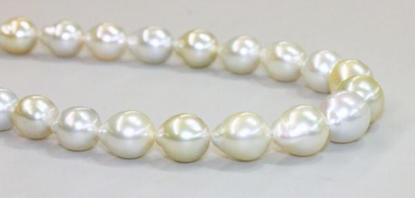 South Sea Pear Shaped Pearls 