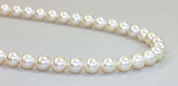 8mm South Sea Round Pearls