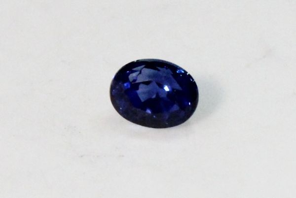 Oval Sapphire - 0.37 ct. - unheated