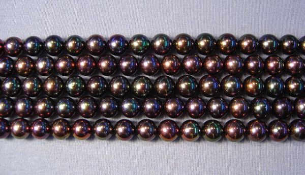 Peacock Gemmy 10-11mm Round Pearls