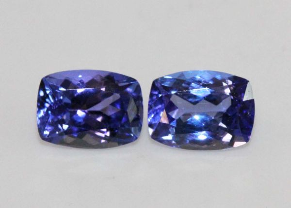 Tanzanite Faceted Cushion Antique - 6x8mm 