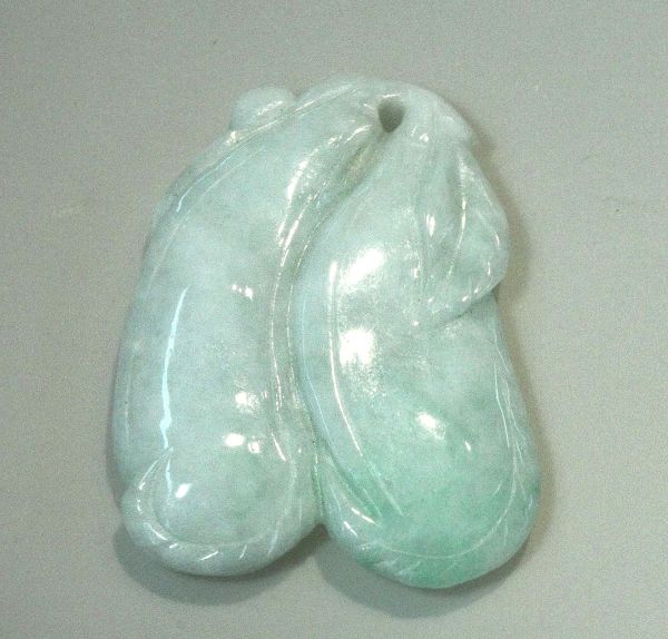 Natural Light Green Jadeite Hand-Carved Peandant - Two Bean Pods