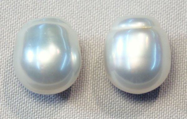 South Sea Natural Color Pearl Round Pair, 9-9.5mm - Undrilled