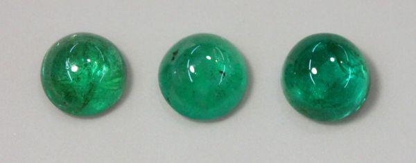 Emerald Round Cabochons, 5 mm - Regular Grade