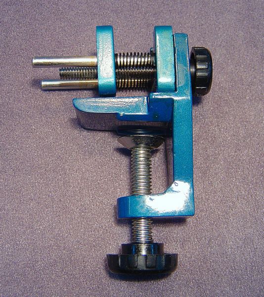 Case Holder with Clamp