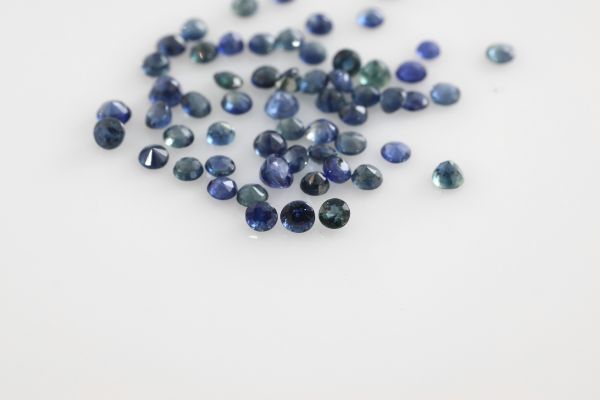 Wholesale Sapphire Faceted Round @ $45.00 / ct - 2mm