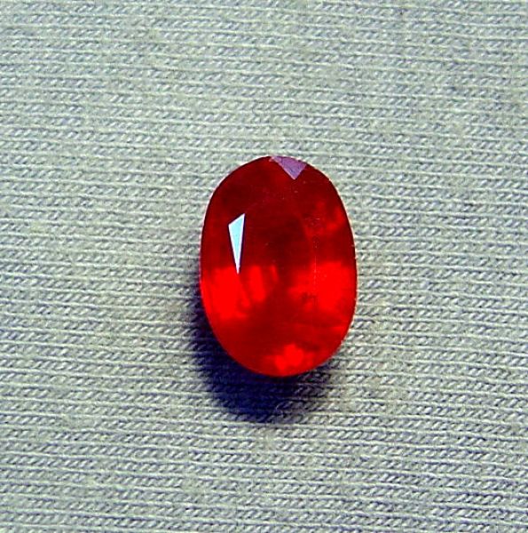 Ruby Fissure Filled Faceted Oval 7.7x11.1mm - 4.64 cts.