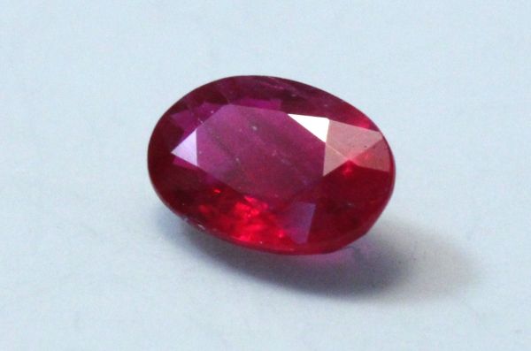 Ruby Faceted Oval 4x6mm - 0.58 ct. - Fine Quality