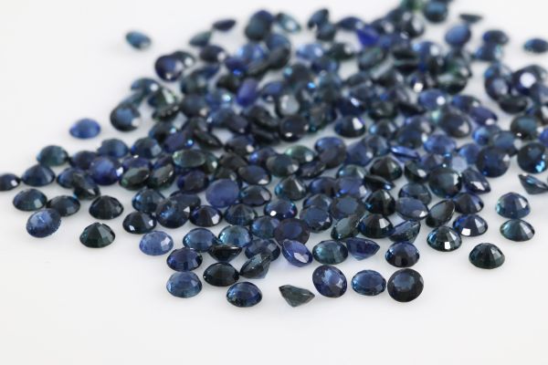 3-4mm Sapphire @ $45.00/ct.