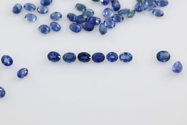 3 x 4 mm Natural Sapphire Faceted Ovals