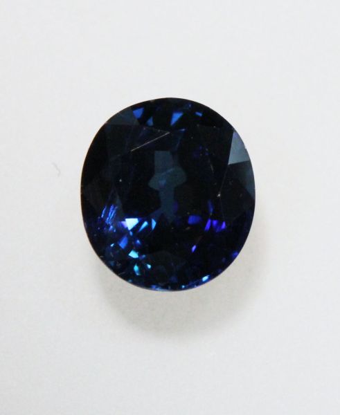 Pailin Mine Sapphire Faceted Oval 6x6.8mm -1.36 cts.
