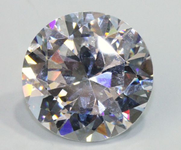 32mm Round Cubic Zirconia