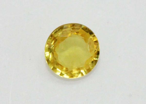 Yellow Sapphire Faceted Round - 6¼mm