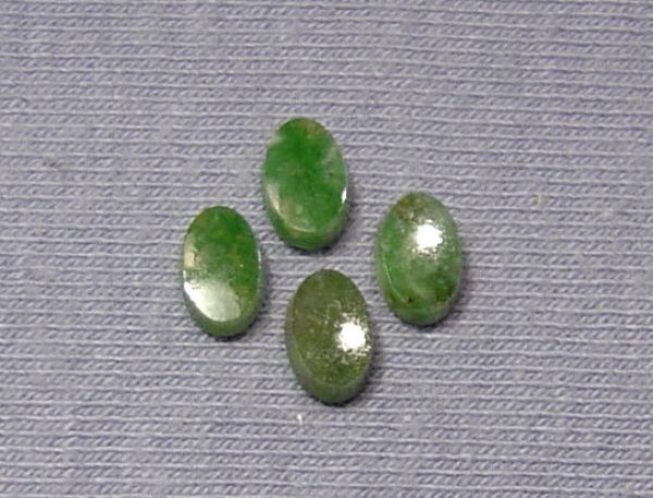 Wyoming Jade Oval SBBT Cabocbons - 4x6mm 