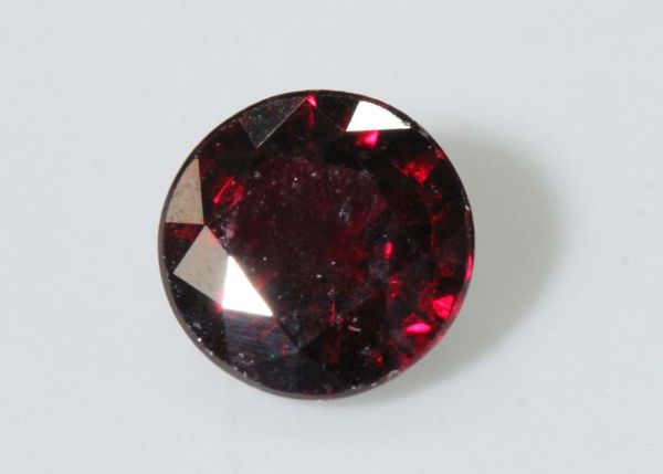 Ruby Faceted Round, 0.78 ct. - 5.4mm