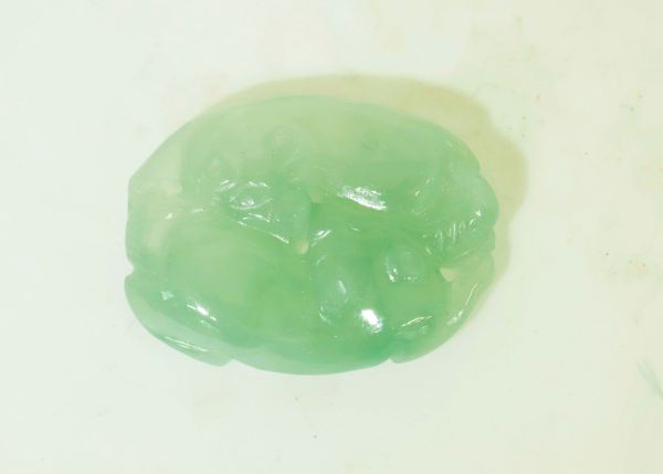 Natural Jadeite Hand-Carved Amulet - Double Cats