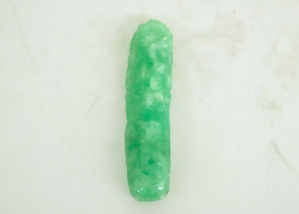 Natural Jadeite Floral Hand-Carved Amulet - Cricket with Flowers