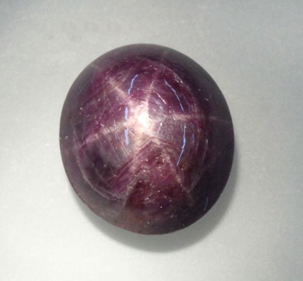 Star Ruby Oval Cabochon, 6.05 cts. 9x10mm - Select Grade