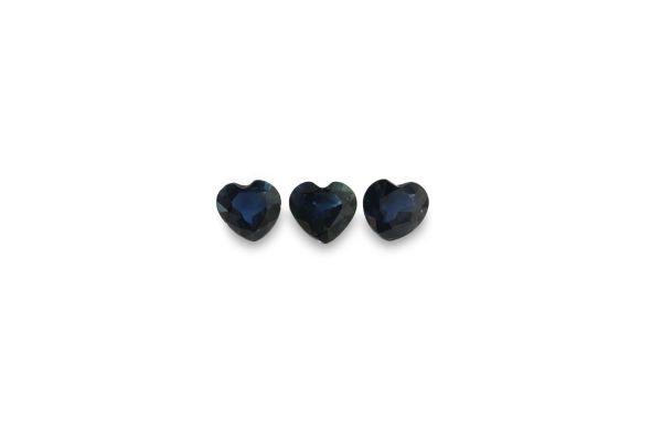 Wholesale Sapphire Faceted Hearts 4.75 mm