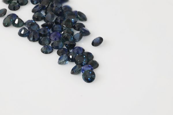 Ceylon Sapphires Faceted Round 4mm 