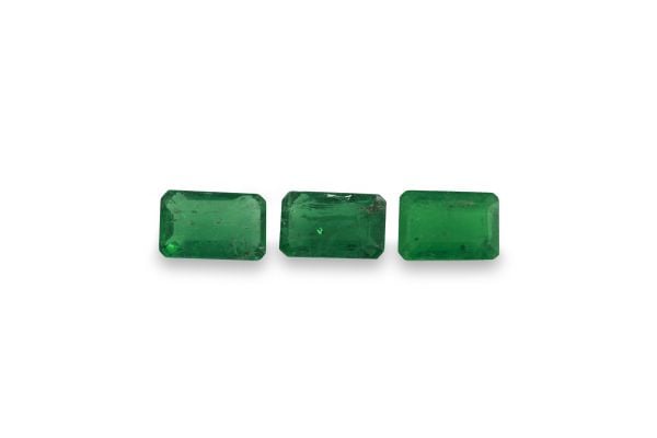 Wholesale 4 x 6 mm Natural Emerald Octagon