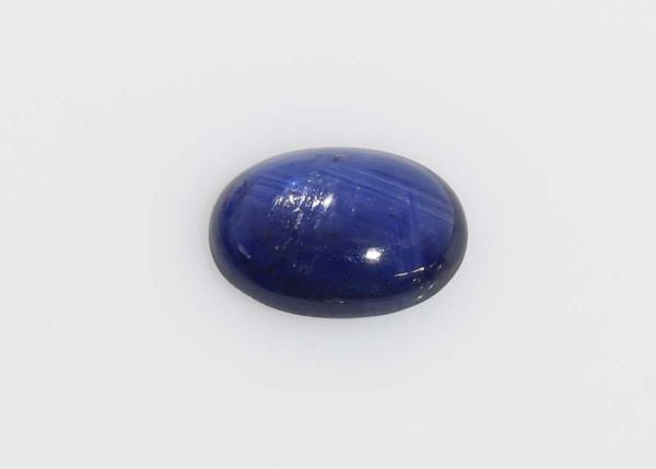 Sapphire Oval Cabochon 4.3x6.2mm - 0.58 cts. - Fine Grade