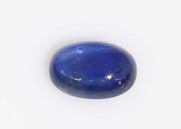Sapphire Oval Cabochon 4.4x6.4mm - 0.75 cts. - Fine Grade