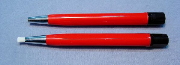 Fiberglass Scratch Brush