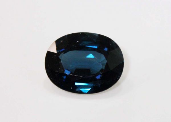 Oval Sapphire - 6.45 cts.