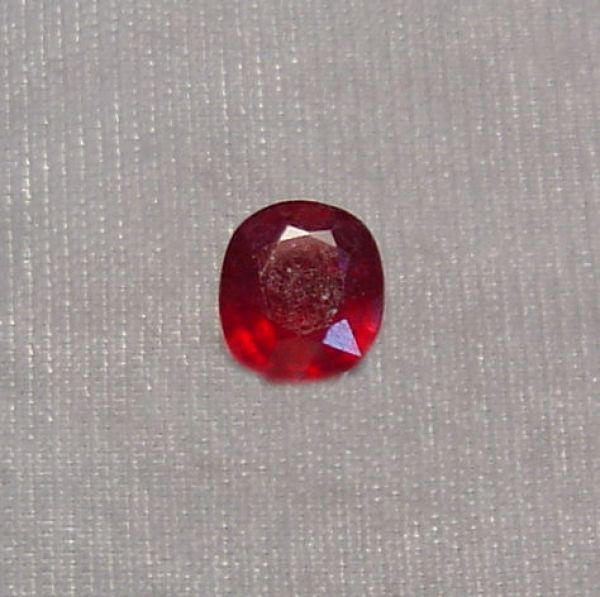 Fissure Filled Ruby - 4.75mm