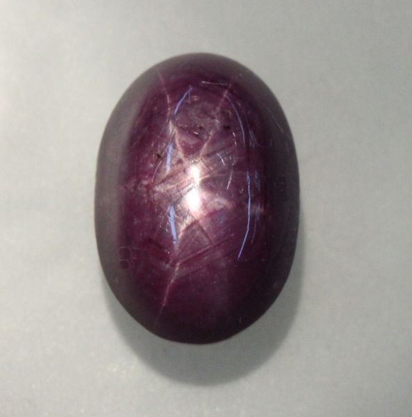 Star Ruby Oval Cabochon, 4.61 cts. 6.6x9.7mm - Regular Grade