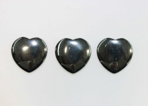 Hematine 15mm Hearts