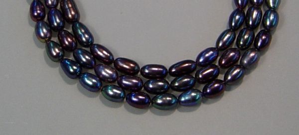 Peacock 8-9mm Oval Pearls